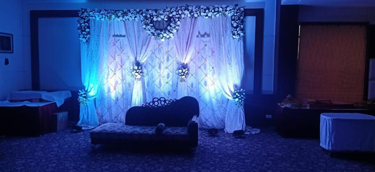 Comfort Inn Tulip Heights 巴廷达 外观 照片